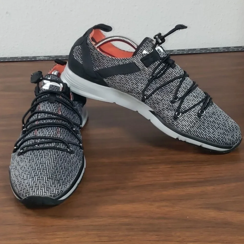 Under Armour Charged Allaround CrossTrainer Shoe 9‎
